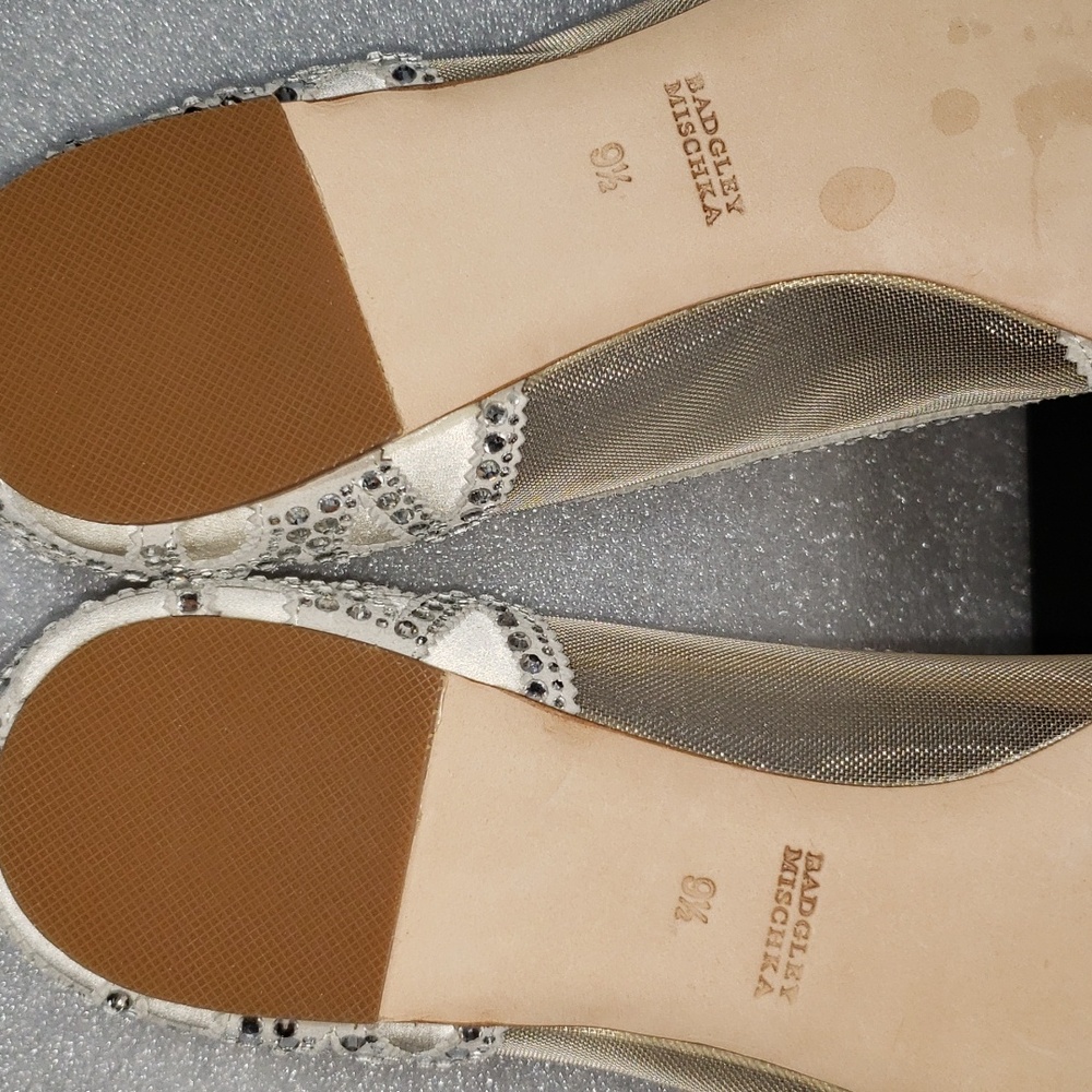 New Badgley Mishka Gigi Pointed Toe Crystal Evening Flats Size 9.5M Ivory - Picture 9 of 10